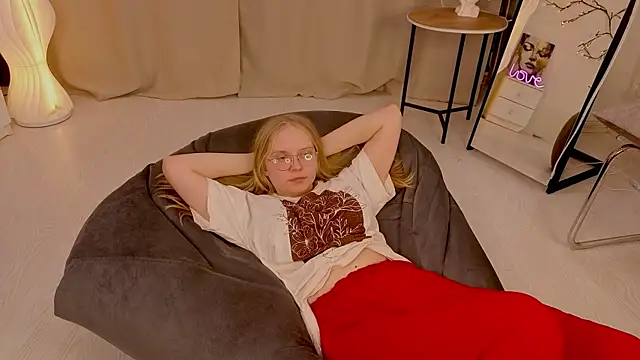 Онлайн чат XXX AlicaCohill