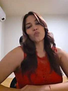 MiaRides19 – webcam-show