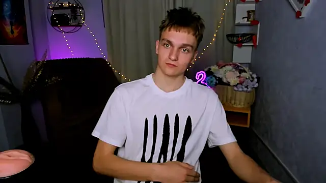 john_lik's Webcam Show