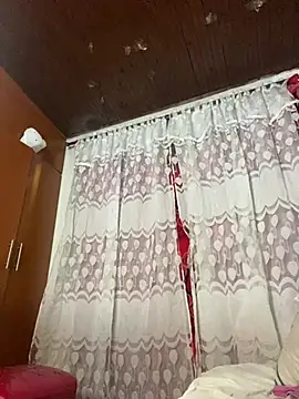 Show de MonicaSex_ na webcam