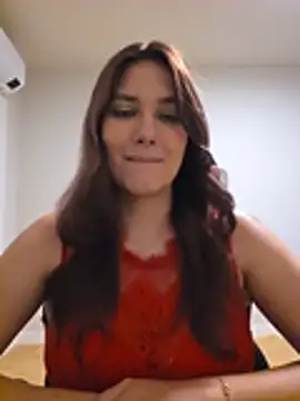 MiaRides19's Live XXX Chat