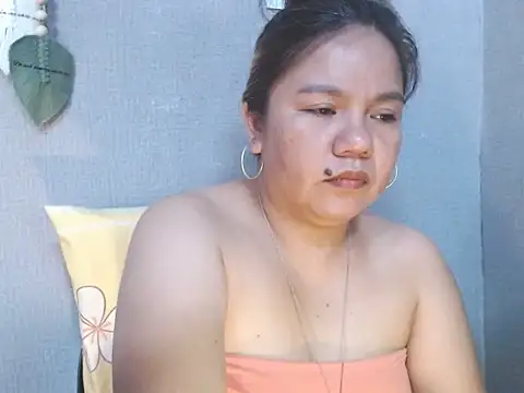 ambersmile Adlı Modelin Canlı XXX Sohbeti