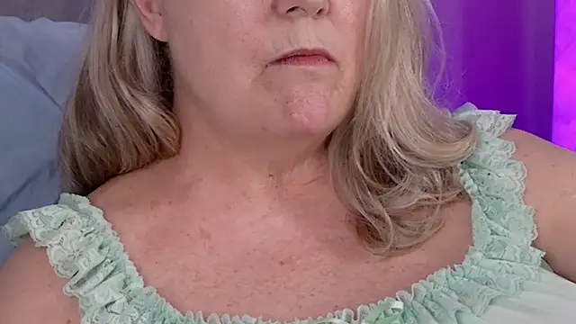 Kaitlyn_Winters লাইভ XXX চ্যাট