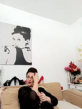 RebeccaNoble Adlı Modelin Canlı XXX Sohbeti