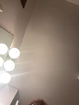 Czat XXX na żywo – SuzyCatzz