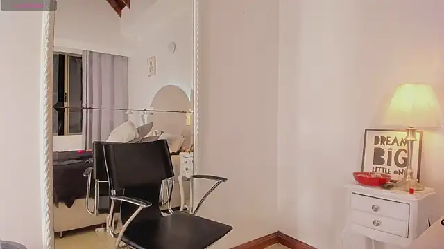 Онлайн чат XXX barbara_twerk