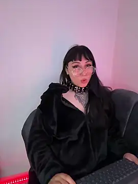 Ravenna666_ Chat XXX in diretta