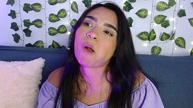 angie_boo1's Webcam Show