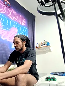 Mikaaa97 – Kamerová šou