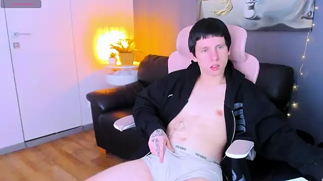 XXX chat uživo modela CutieKai_