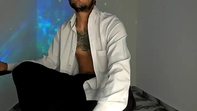 mikee_scooth's Live XXX Chat