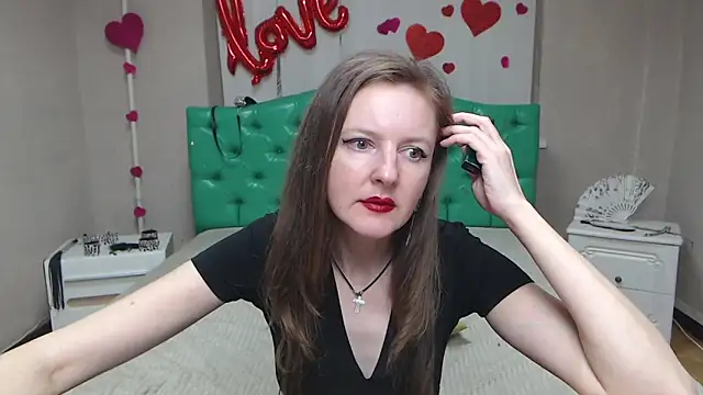 MeganPirs Adlı Modelin Canlı XXX Sohbeti