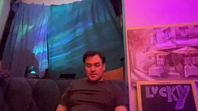 IntimeWild's Webcam Show