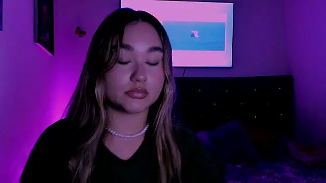 XXX chat uživo modela Soouuf_