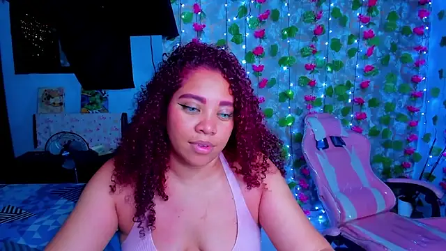 Chat +18 de AngelaCoffee ao vivo