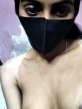 Chat +18 de Thaper_Meera2 ao vivo