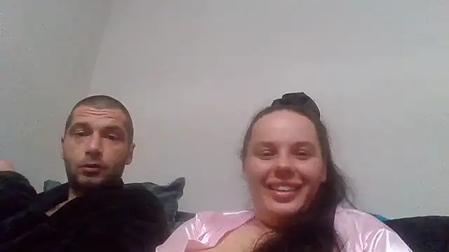 Kinkycouple142 – Live XXX-chat