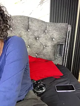 Chatroom XXX en direct de Bunny_fire