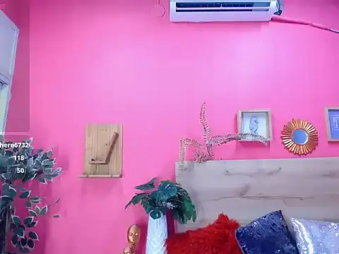 Show modela liahspencer na web-kameri