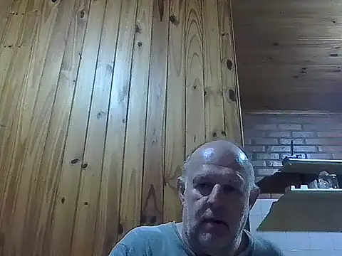 Aldo085 在線直播表演