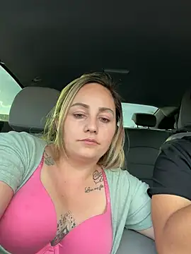 XXX chat uživo modela babygirl0777