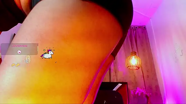 Czat XXX na żywo – katha_Crawford