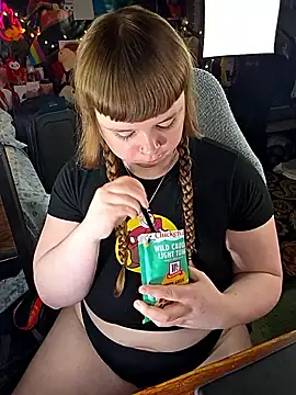 VelvetDiablo: διαδικτυακό σόου στην κάμερα