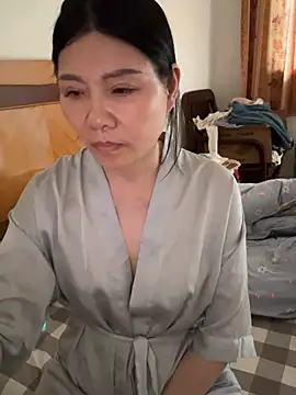 xiiuuff18 Show Webcam