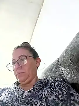 Chat +18 de miss_hanna07 ao vivo