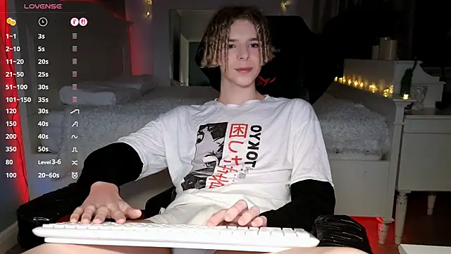 Kudi_Minnt – webcam-show