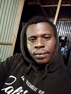 FANTASYROOM23 Show in webcam