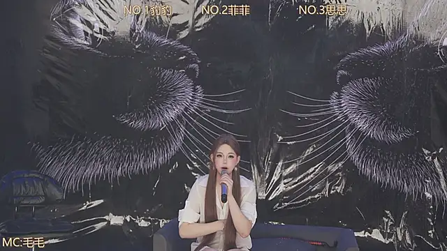 Show modela sweetgirls888 na web-kameri