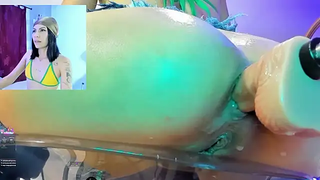 alexandrabootty's Webcam Show