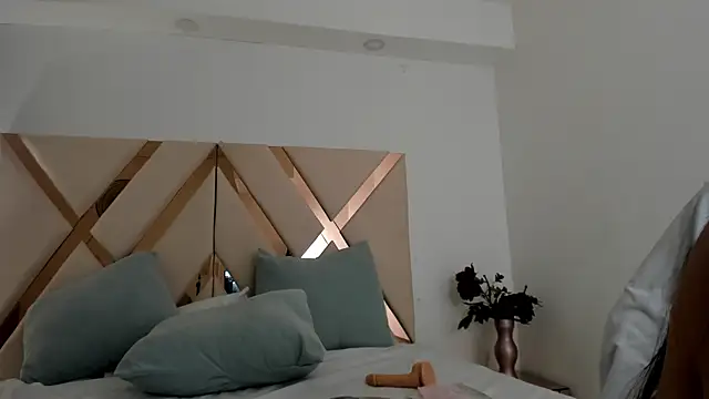 Chat +18 de emma_castilloo ao vivo