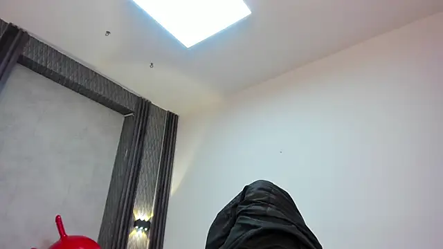 selene_red_: απευθείας συνομιλία ΧΧΧ