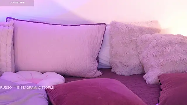 دردشة StormiRusso الجنسية المباشرة