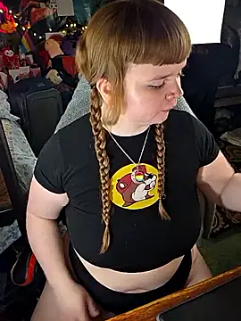 VelvetDiablo Show in webcam