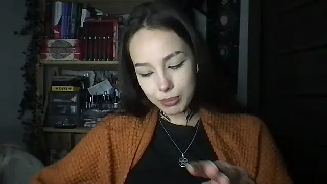 Yuna5343's Live XXX Chat