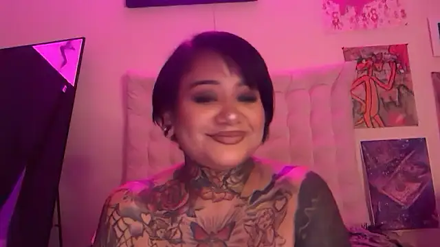 AveryLeexRated live XXX chat