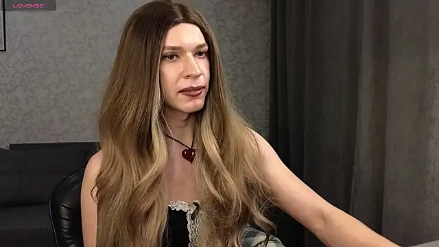 Pokazy przed kamerką – Anna_inHear