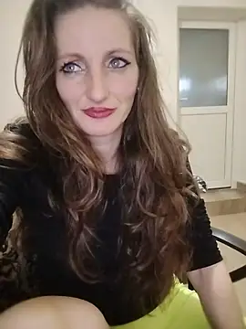 CrazyMaya39 Adlı Modelin Canlı XXX Sohbeti