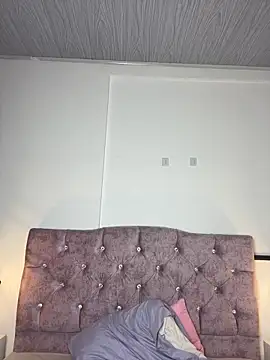 Ruby_Rouge_n Webbikameraesitys