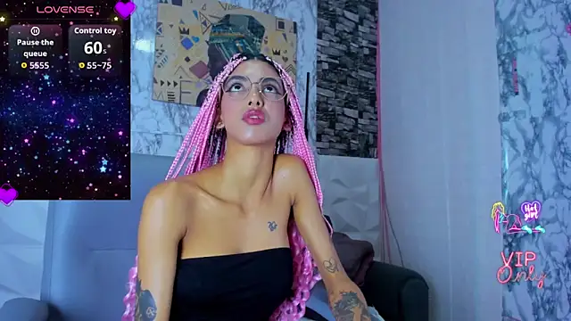 Queen_Cuarxxo 라이브 XXX 채팅