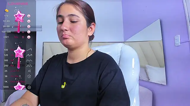 Katha03_ – Naživo XXX chat