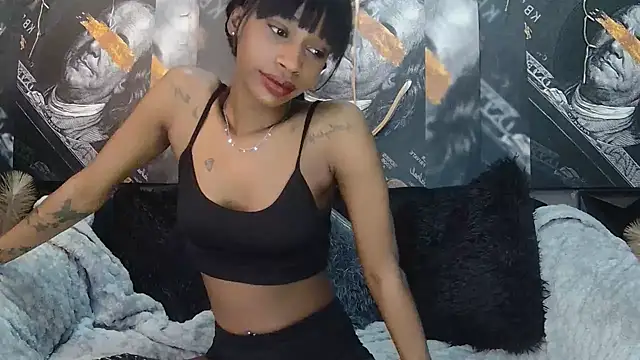 Chat XXX ao vivo de Lilmisbaddyxxx