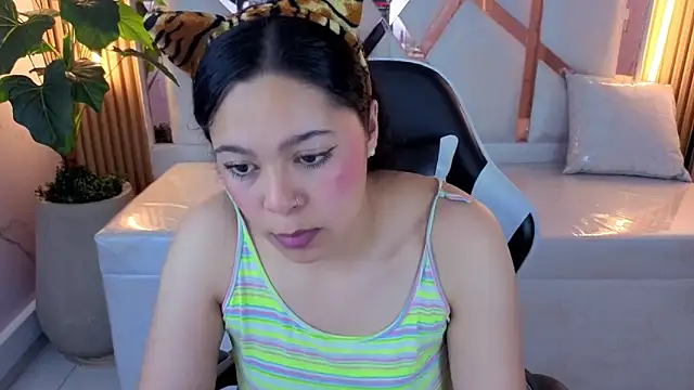 Chat XXX ao vivo de danay_tp