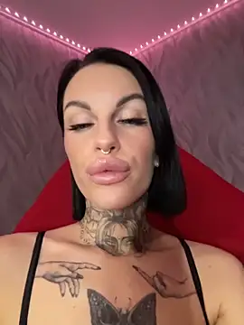 angel_devil_forever Webcam show