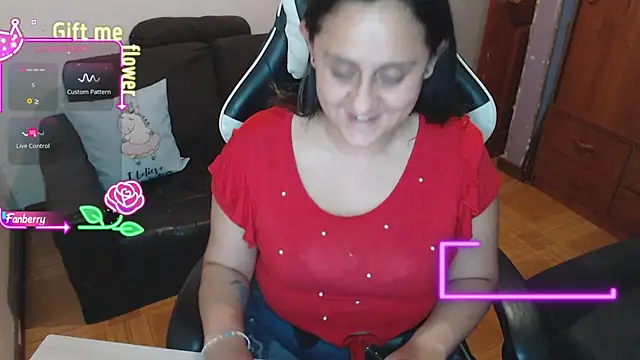 MeliisaRobers Adlı Modelin Canlı XXX Sohbeti