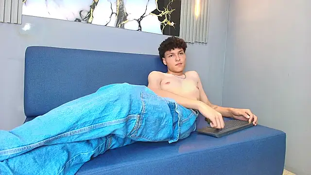 GOMEZZ_07 live XXX chat