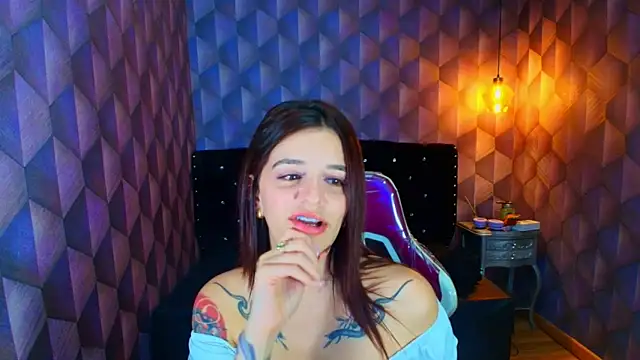 LiaHarryis' Live XXX Chat